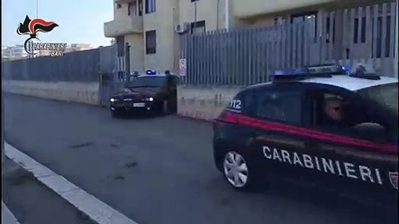 Bari Bitonto: la banda della Bmw ha le ore contate. Guardate cosa hanno trovato i Carabinieri - video