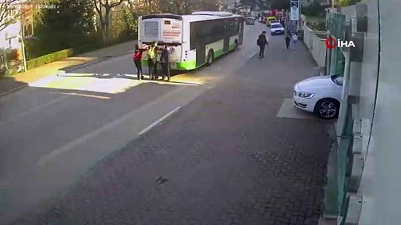 Bursa’da patenli gençlerin tehlikeli yolculuğu kameraya böyle yansıdı