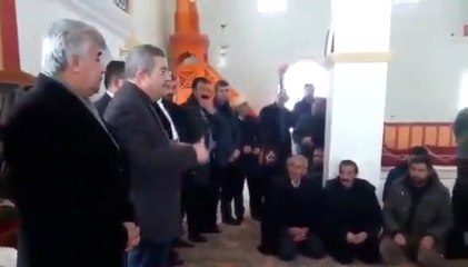 AK Parti'nin Van Adayı Necdet Takva, Camide Propaganda Yaptı
