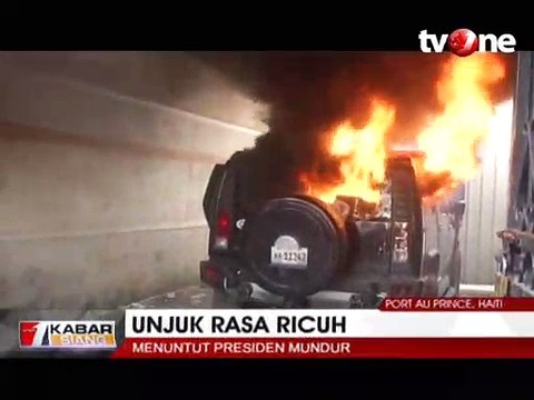 Unjuk Rasa Tuntut Presiden Mundur Berakhir Ricuh