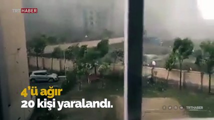 Hindistan'da fırtına hayatı felç etti