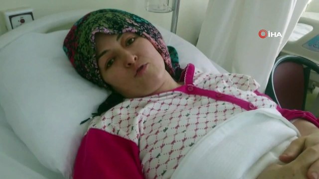 Enkazdan 20 saat sonra kurtarılan Havva'nın annesi göçük altında yaşadıklarını İHA'ya anlattı