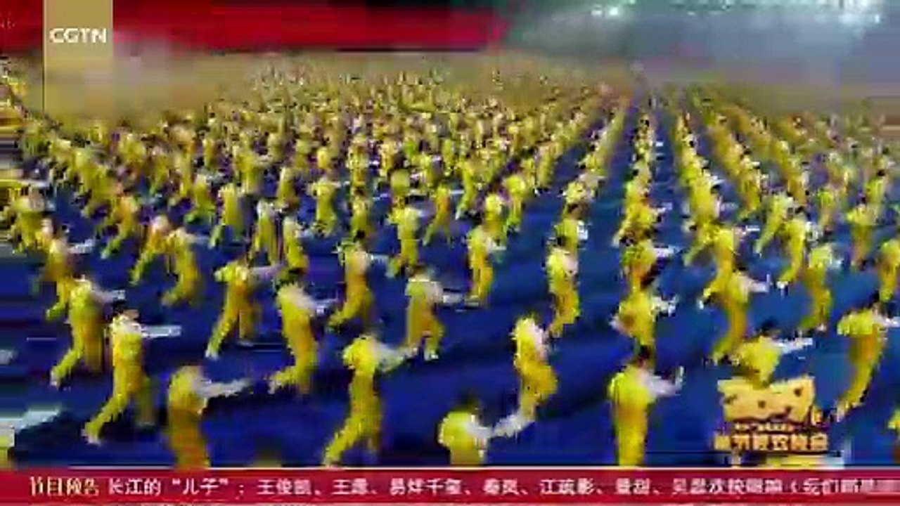 Quand 20 000 chorégraphes dansent ensemble pour le Nouvel an chinois 2019