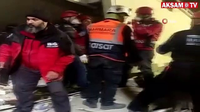 Kartal’daki çöken binanın enkaz içinden görüntüler ortaya çıktı