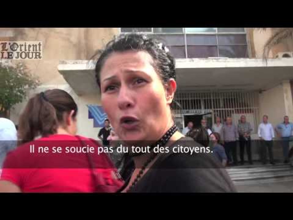 Echelle des salaires, des centaines de manifestants dans la rue - OLJ