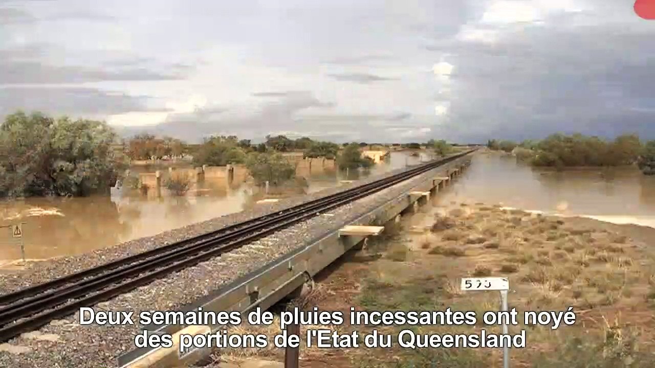 Australie: timelapse de rails submergés par les inondations
