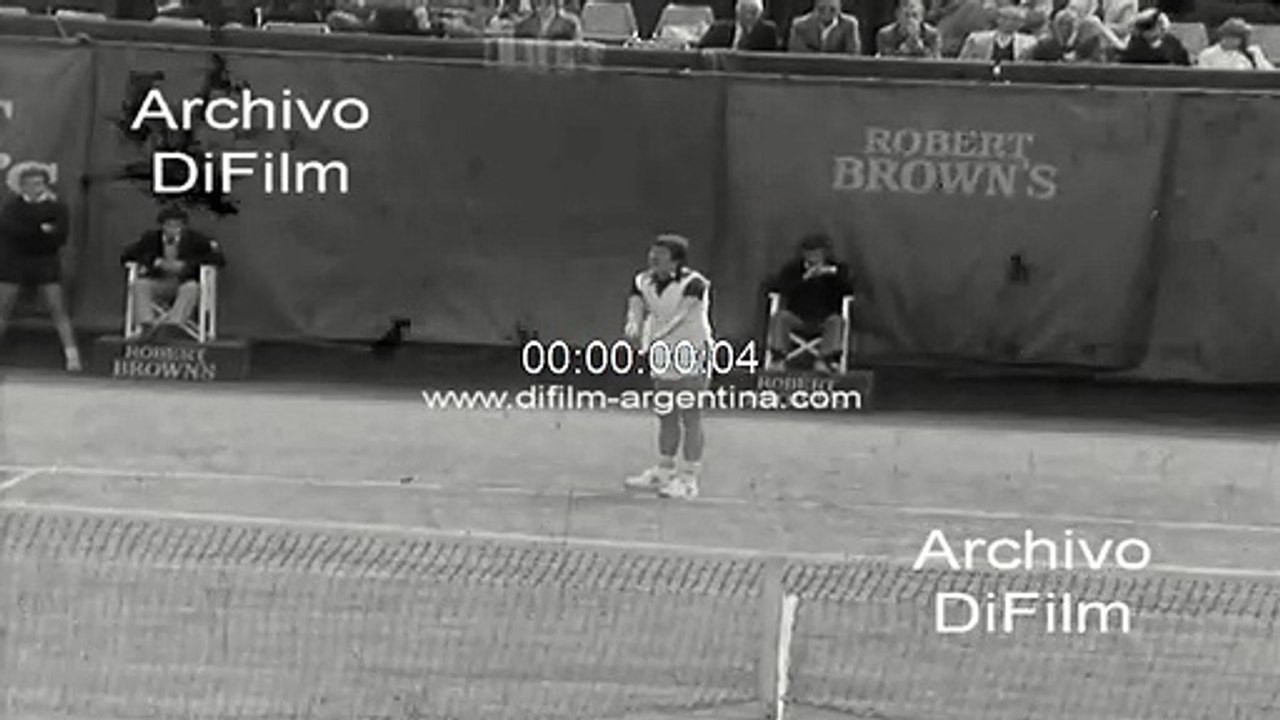 Guillermo Vilas defeats Ricardo Cano - Open Republica Argentina 1975