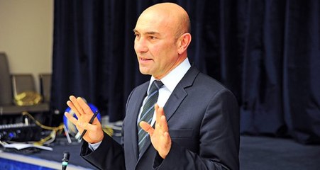 CHP'nin İzmir Adayı Tunç Soyer'in Açıklaması Gündem Oldu: Öpeceğiz, Uyandıracağız, Silkeleyeceğiz