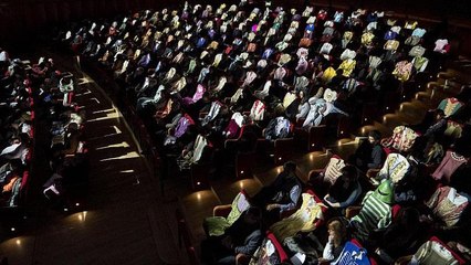 "Место столкновения людей и их тел"