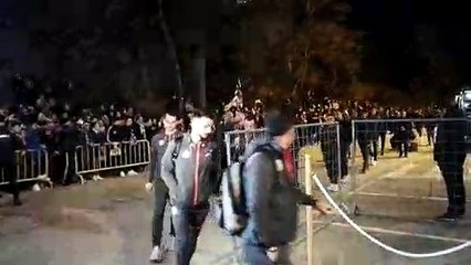 Pitos para el Villarreal y Aplausos para Asenjo en su Llegada a Zorrilla