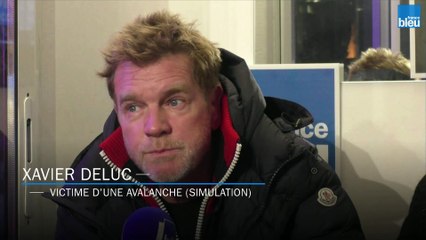 Xavier Deluc en victime ensevelie sous la neige pour le PGHM à Superbagnères