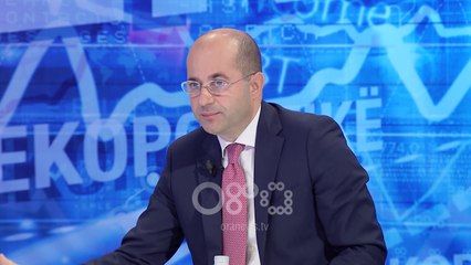 Ora News - Shkodra: Politika fiskale të çmendura, rritet taksa për plasmasin e serave