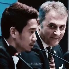 Gerek yok her sözü, laf ile beyana. Bir bakış bin söz eder, bakıştan anlayana...