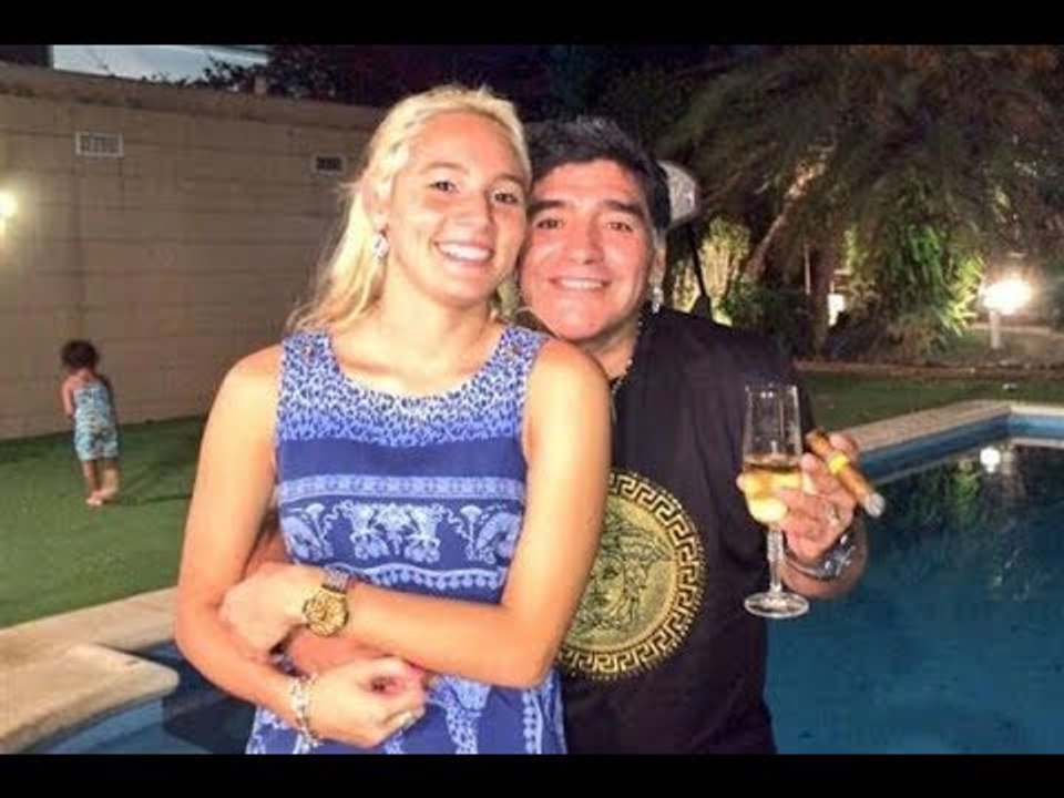 Diego Maradona y Rocío Oliva anunciaron su casamiento