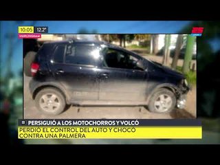 Persiguió a motochorros y volcó con su auto