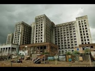 Terminó la demolición del "elefante blanco"