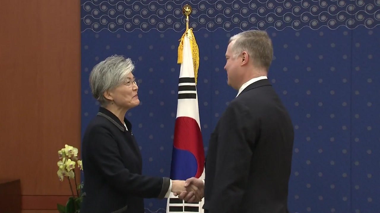 비건 대표, 오늘 오전 강경화 장관 예방 / YTN