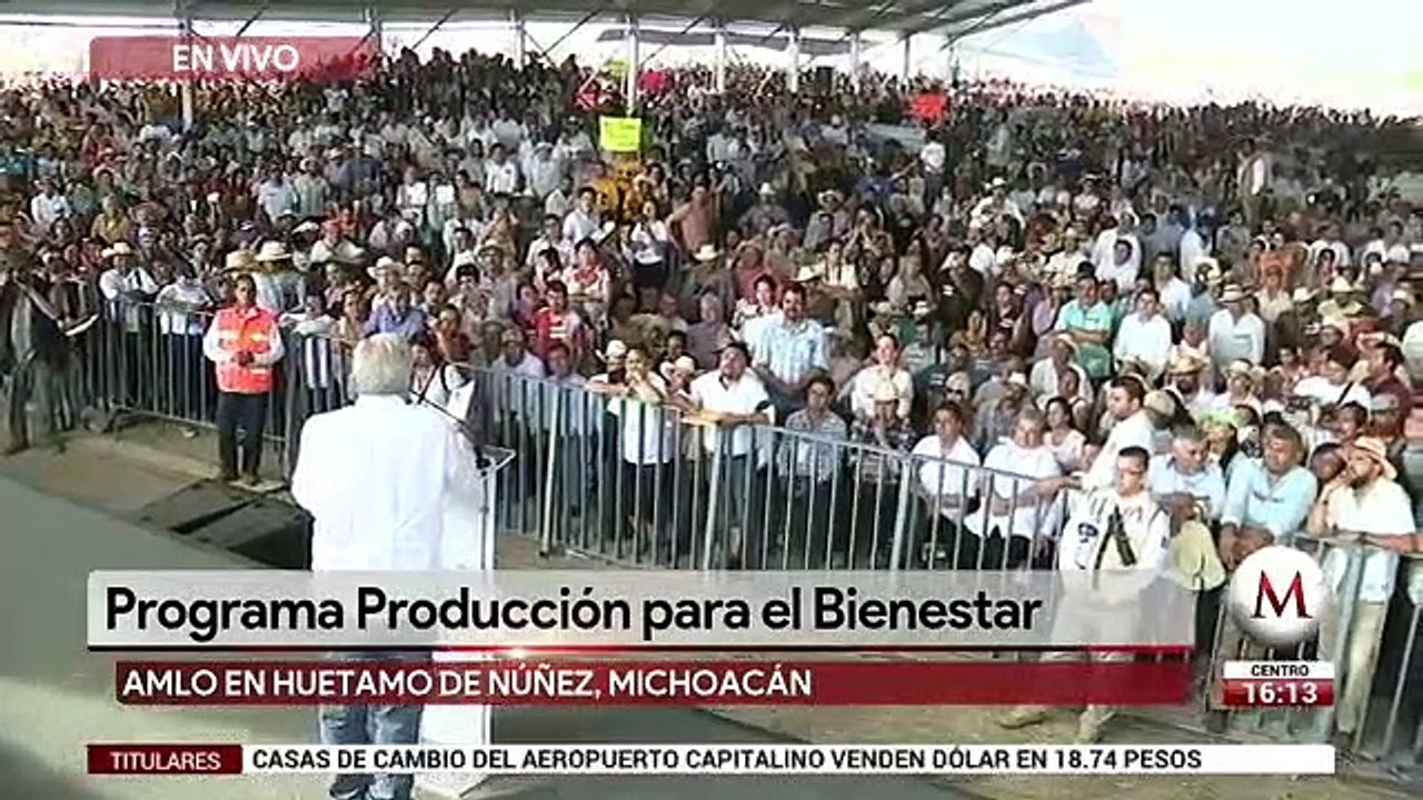 AMLO entrega apoyos de Produccion para el Bienestar en Michoacan