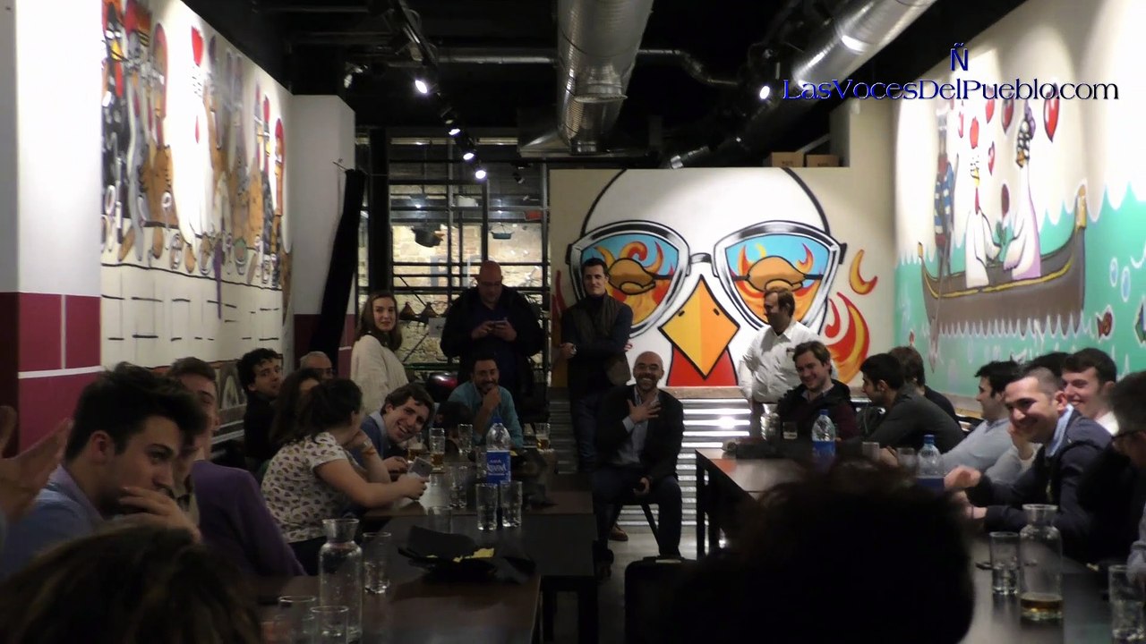 VOX tumba a la extrema izquierda e independentismo y brinda por España en Barcelona