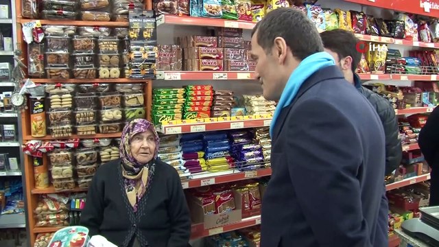 AK Parti Zeytinburnu Adayı Arısoy, ‘Söz Sizde’ toplantısında vatandaşa kulak verdi