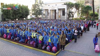 إقبال كبير من الطلاب بأول أيام الدراسة بالتيرم الثانى