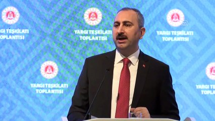 Bakan Gül: '15 Temmuz gecesi milletin meydanlarda başlattığı demokrasi nöbetini, yargı mensupları da adliyelerde sürdürüyor' - ANTALYA