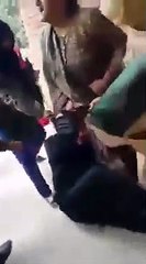 Four Girls From University of Punjab Beat up Another Girl Over Boyfriend Issues