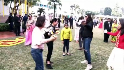 Sushmita Sen Boyfriend Rohman Shawl Wedding Dance | Performance Video