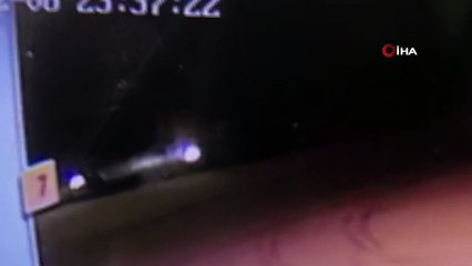 Kaza anı güvenlik kamerasına yansıdı