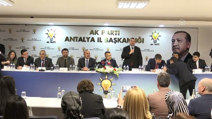 Cumhurbaşkanı Yardımcısı Oktay: 'Sofralarımızda uygun fiyatlarda sebze ve meyve tüketimini sağlıyor olmamız gerekiyor' - ANTALYA
