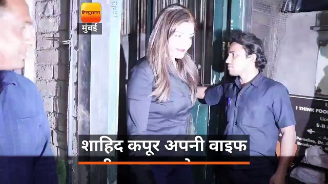 SHAHID WITH MEERA & RAVEENA TONDON WITH HER HUSBAND SPOTTED AT BANDRA PALI VILLAGE