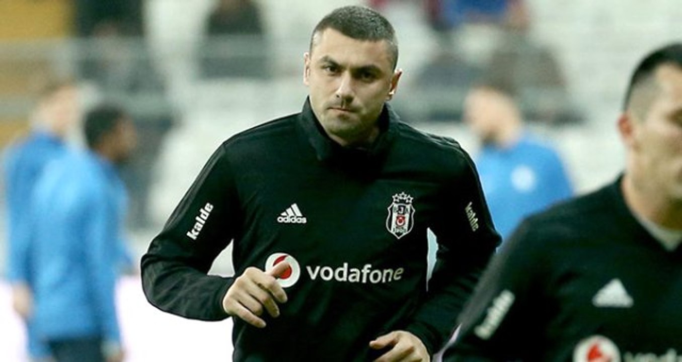 Beşiktaşlı Taraftarlar, Burak Yılmaz ile Barıştı!