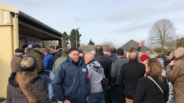 Manifestation d’un collectif de gauche pour le meeting de Marine Le Pen