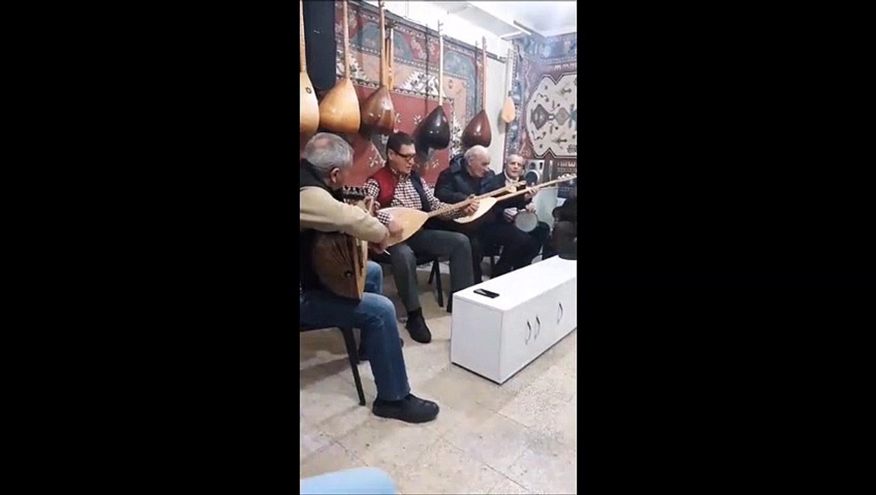 BOZÜYÜK TE ÜSTADLAR KONUŞUYOR CEVİZİN YAPRAĞI