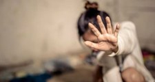 6 Sapık, Babasının Gözü Önünde Genç Kıza Cinsel İstismarda Bulundu