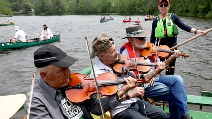 C&K: FIDDLES ON THE TOBIQUE