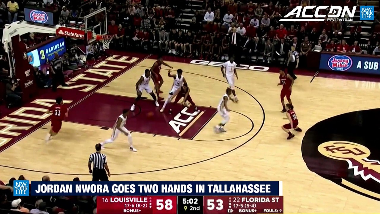 Louisville's Jordan Nwora's Vicious Two-Hand Dunk vs. Florida State