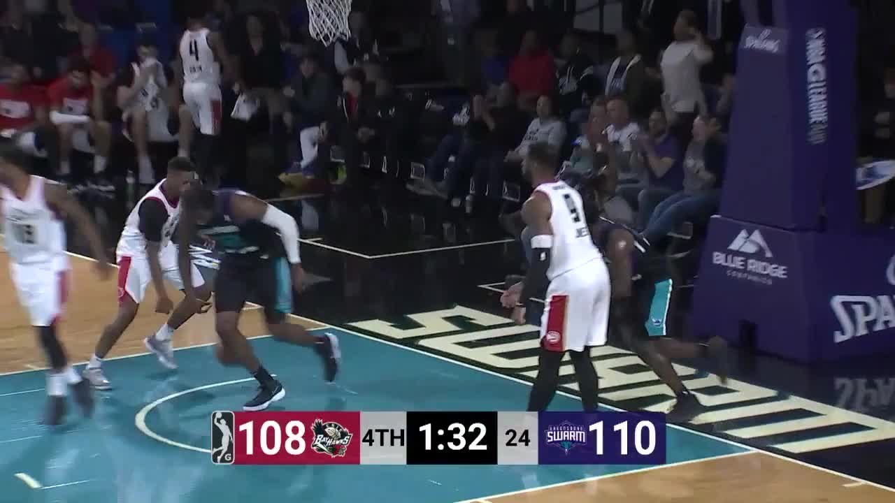 Jaylen Barford Posts 22 points & 12 rebounds For Greensboro Swarm