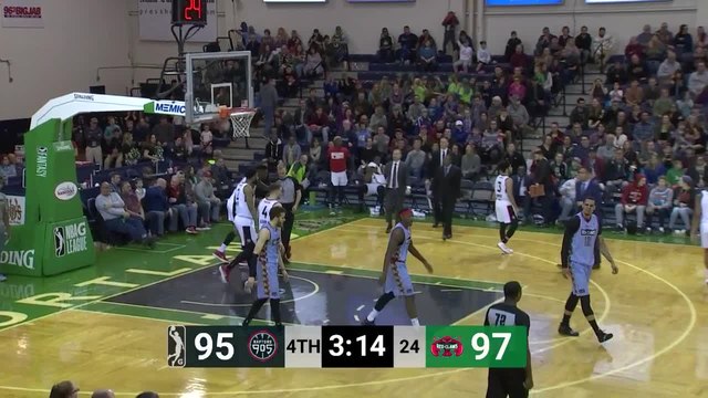 John Bohannon Posts 14 points & 17 rebounds vs. Raptors 905