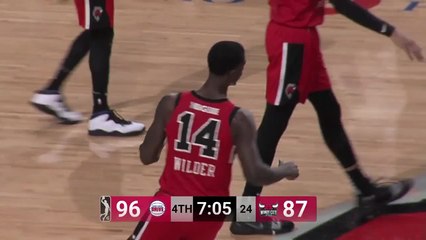 Antonio Blakeney Posts 15 points & 11 rebounds vs. Grand Rapids Drive