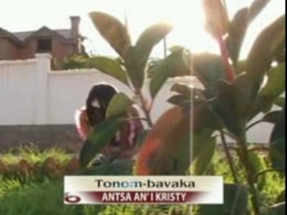 tonom-bavaka  ANTSA AN'I KRISTY
