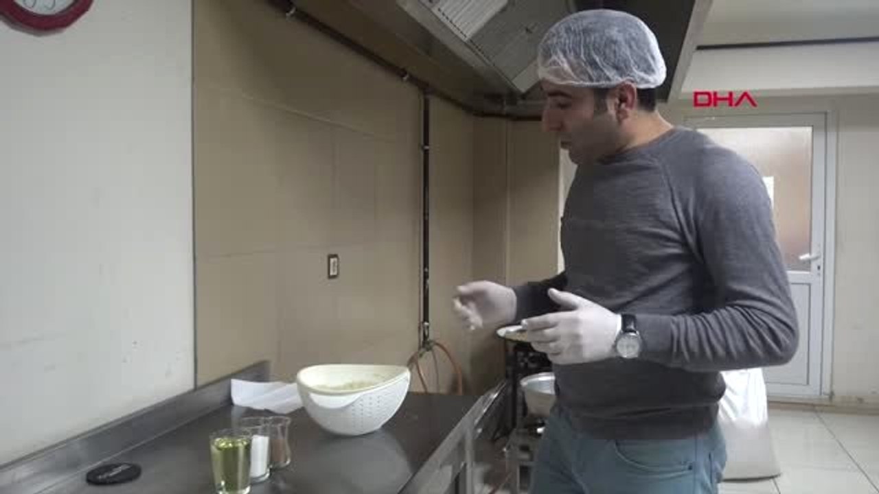 Manisa Ürettiği 'Diyet Midye' ile Siparişlere Yetişemiyor