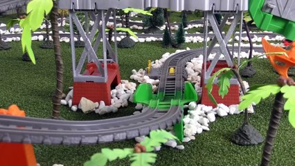 Dinosaur Escape with Thomas and Friends and the funny Funlings Wizard Funling Magic family friendly toy story for kids