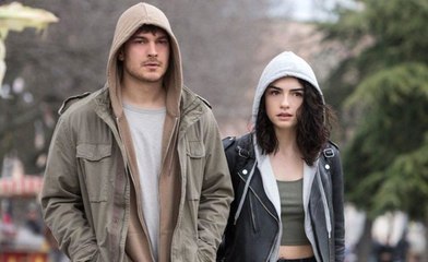 Muhafız'ın Yıldız Oyuncusu Çağatay Ulusoy, Los Angeles'a Taşınma Kararı Aldı