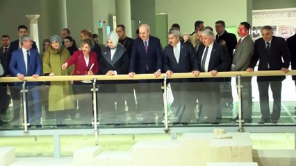 - Numan Kurtulmuş Arkeoloji Müzesini gezdi