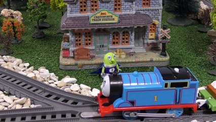 Funny Funlings Super Funling Thomas The Tank Engine Ice Cream Rescue with DC Comics the Joker