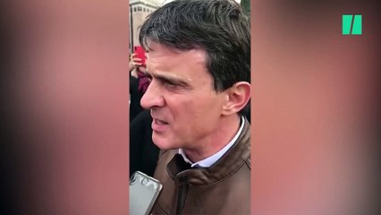 Pregunta a Manuel Valls: "¿Se siente cómodo al lado de Abascal y Vox?"