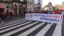 Miles de personas claman en Compostela contra los recortes en sanidad