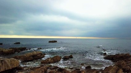 Au détour du Sentier du Littoral à Antibes - DJI Mavic Pro