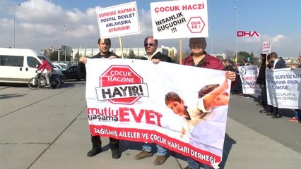 Nafaka Mağdurları Eylem Yaptı